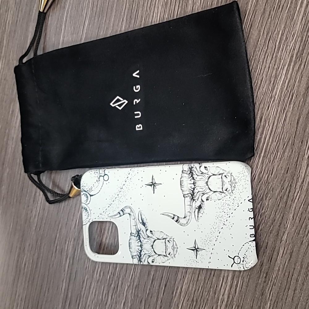 ♉Burga iPhone 12 mini snap on case. Taurus design. Green